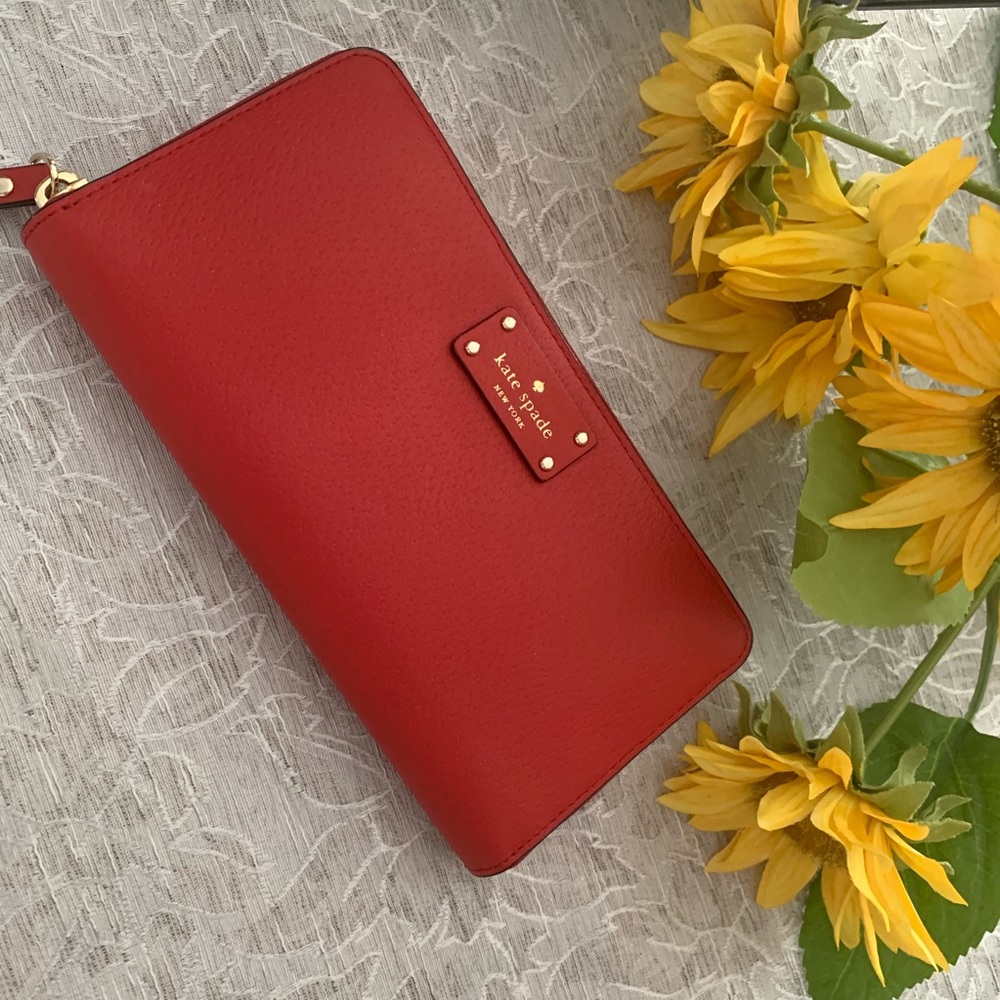 NWT Kate Spade Neda grove street zip around wallet